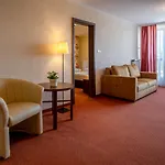 Margareta 4*